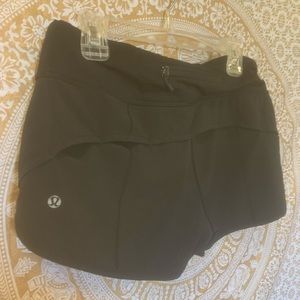 black lulu lemon running shorts 🏃‍♀️